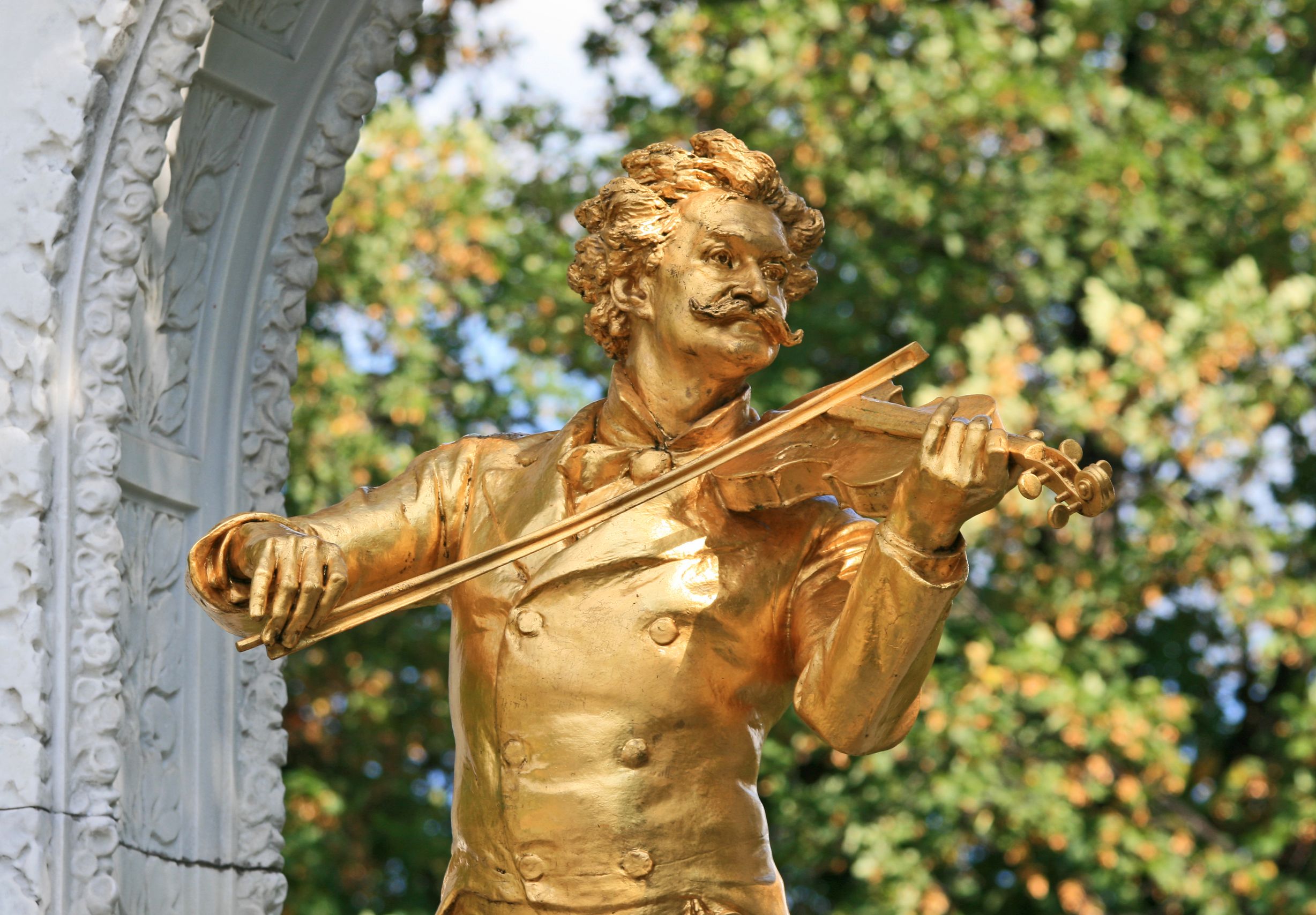 Johann Strauss Statue